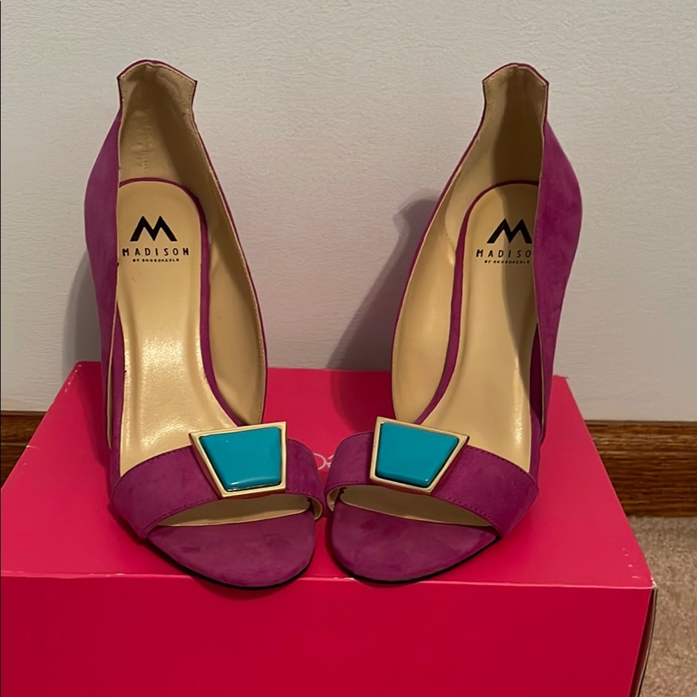 Sexy suede heels